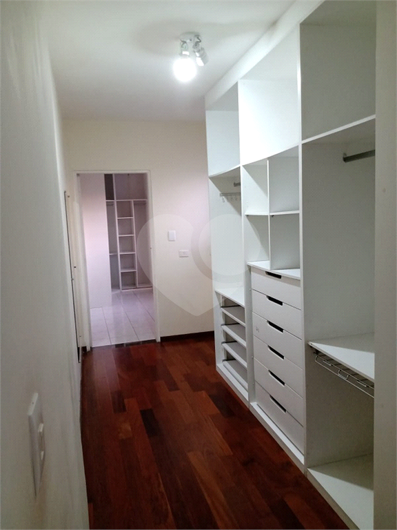 Casa à venda com 4 quartos, 290m² - Foto 7