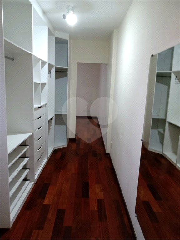 Casa à venda com 4 quartos, 290m² - Foto 14