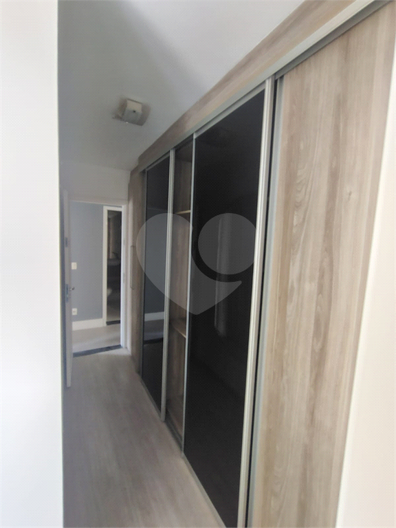 Lindo Apto em condomínio completo