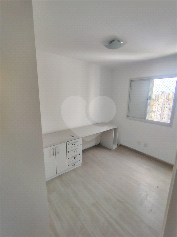 Lindo Apto em condomínio completo