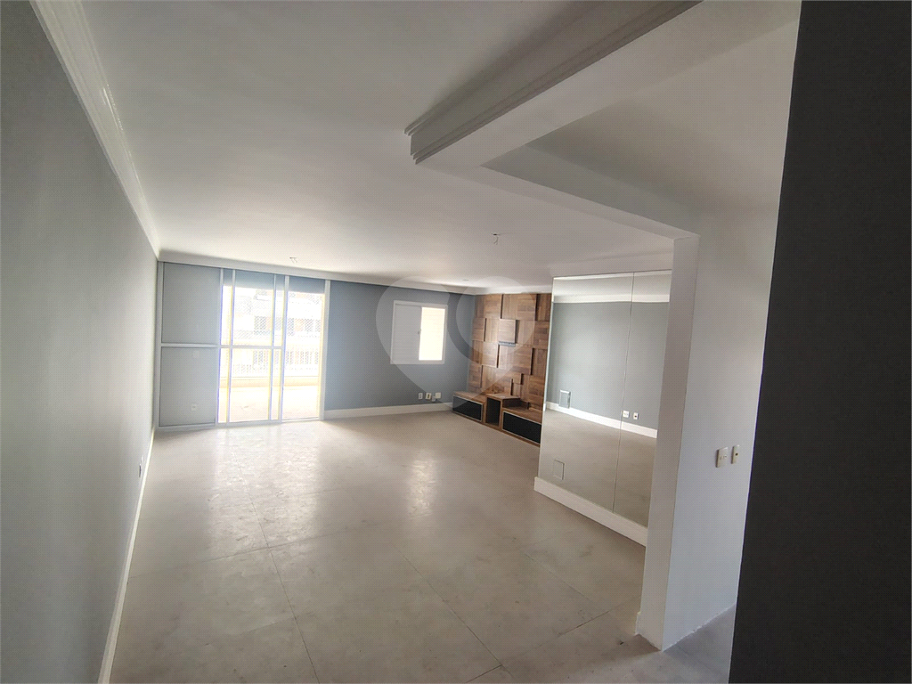 Lindo Apto em condomínio completo