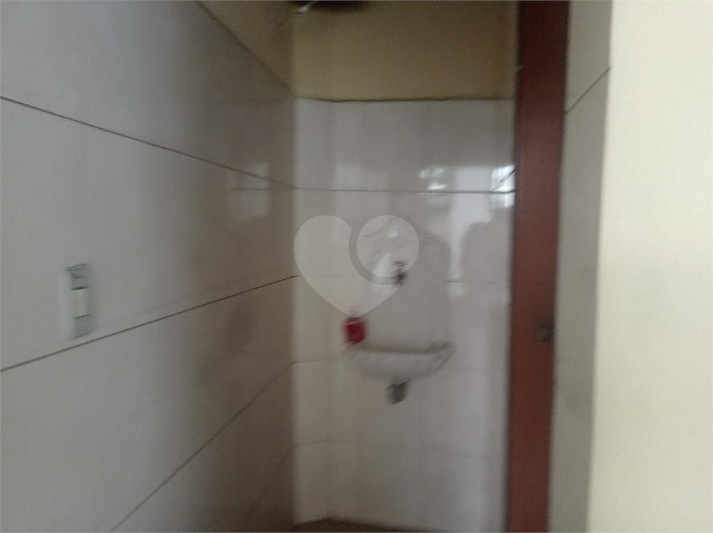 Sobrado em Condomínio Fechado na Vila Mazzei repleto de Armários Embutidos 03 dorm 03 vagas 