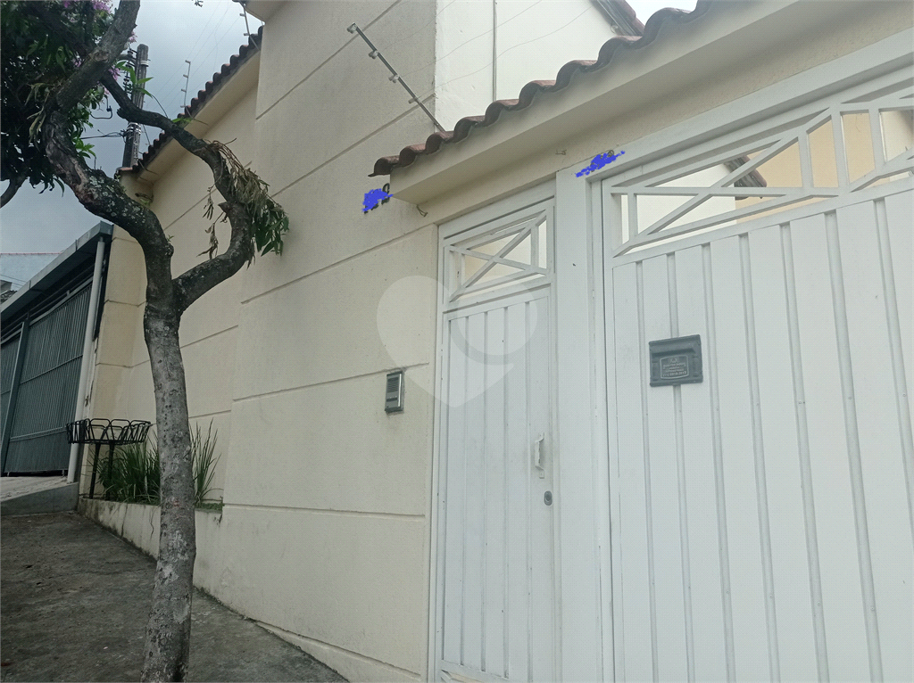 Sobrado em Condomínio Fechado na Vila Mazzei repleto de Armários Embutidos 03 dorm 03 vagas 