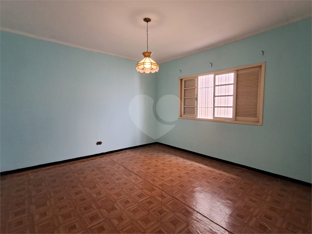 Casa à Venda | 295 m² | 3 dormitórios (1 suíte)| edícula | 2 vagas na Vila Guilherme!