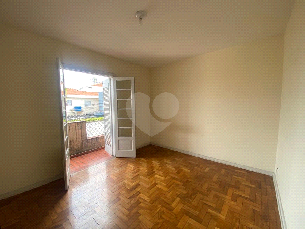 Casa à venda com 2 quartos, 60m² - Foto 17