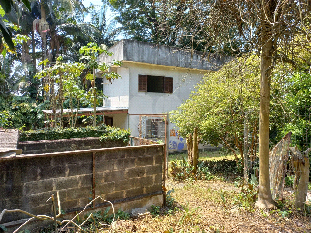 Terreno no Jardim Floresta de 20x50 Totalizando 1.000 metros com uma Casa Velha no Local!!!