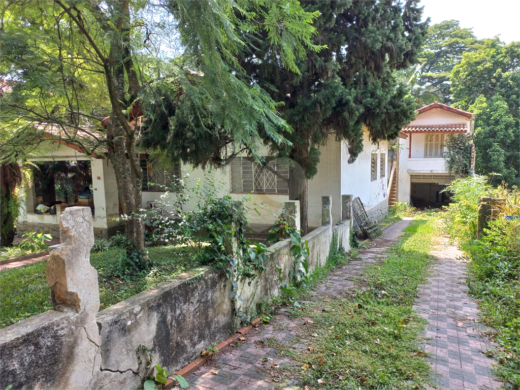 Terreno no Jardim Floresta de 20x50 Totalizando 1.000 metros com uma Casa Velha no Local!!!