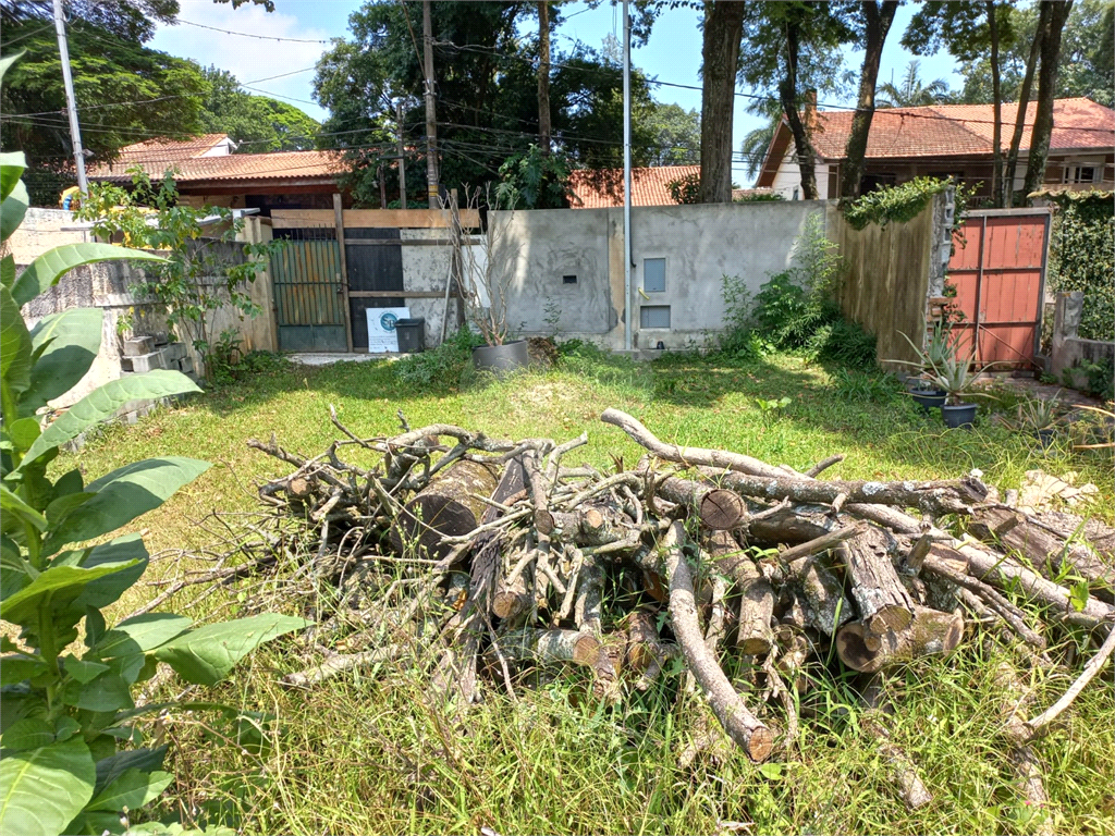 Terreno no Jardim Floresta de 20x50 Totalizando 1.000 metros com uma Casa Velha no Local!!!