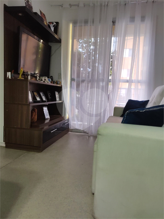 Apartamento a venda em Jandira