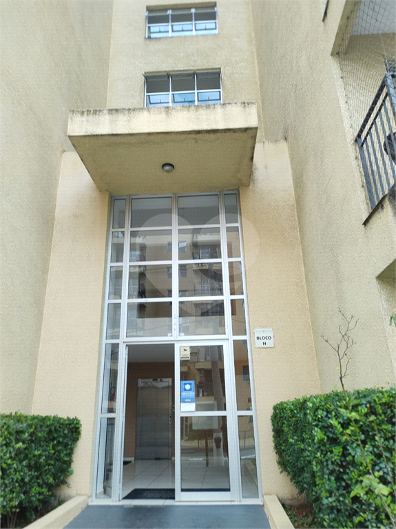 Apartamento a venda em Jandira