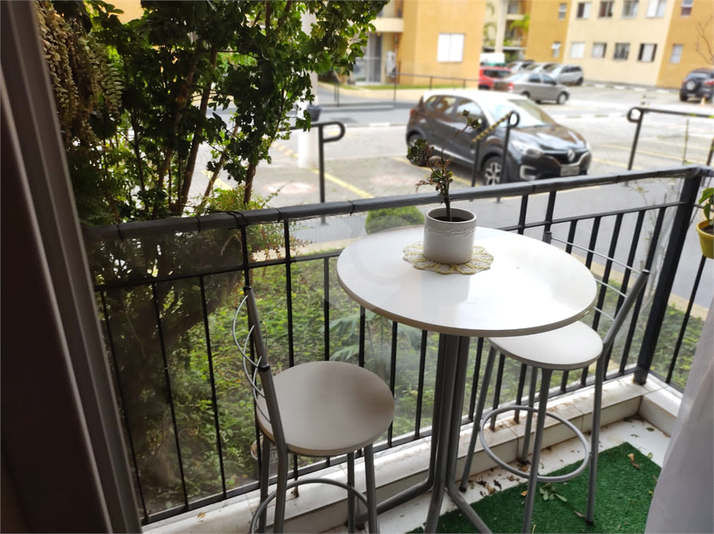 Apartamento a venda em Jandira