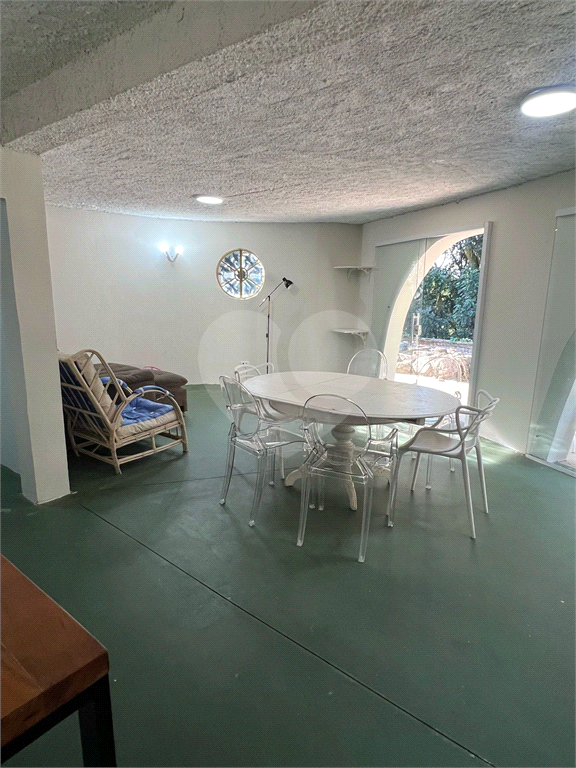 Casa de Condomínio à venda com 3 quartos, 259m² - Foto 16