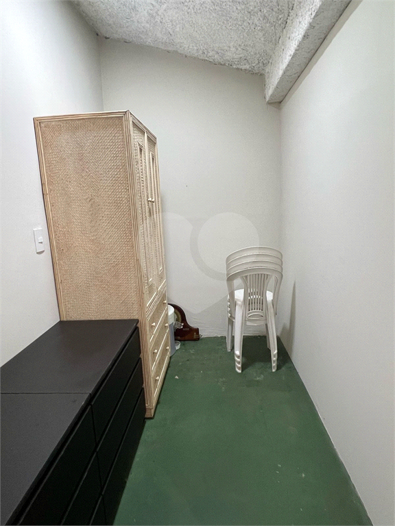 Casa de Condomínio à venda com 3 quartos, 259m² - Foto 13