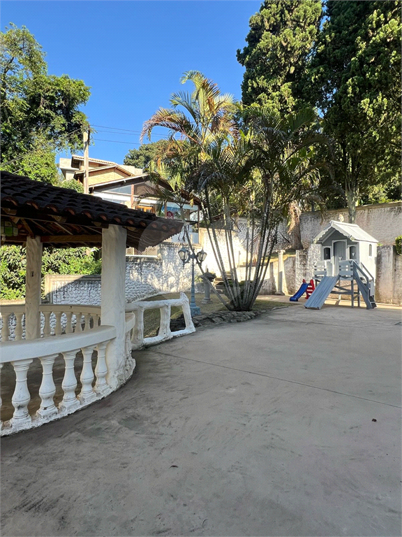 Casa de Condomínio à venda com 3 quartos, 259m² - Foto 5