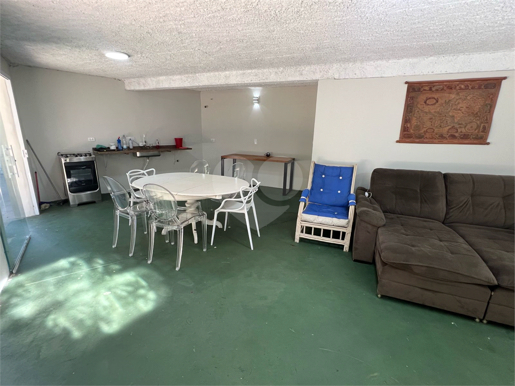 Casa de Condomínio à venda com 3 quartos, 259m² - Foto 15