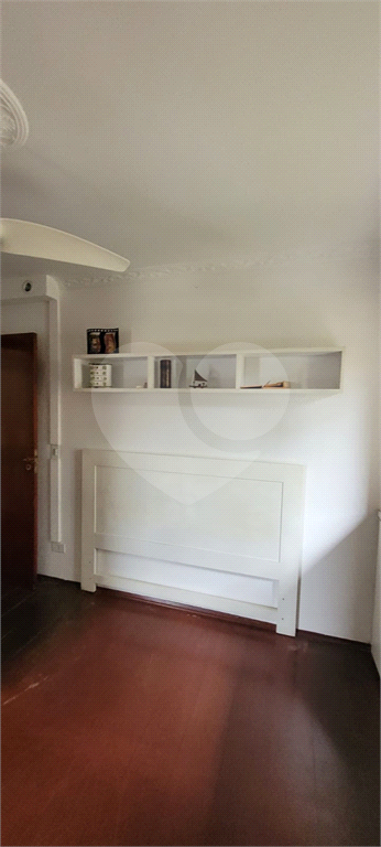 APARTAMENTO em CASA VERDE