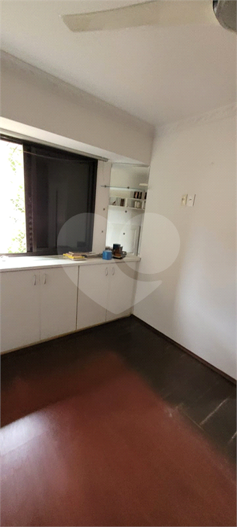 APARTAMENTO em CASA VERDE