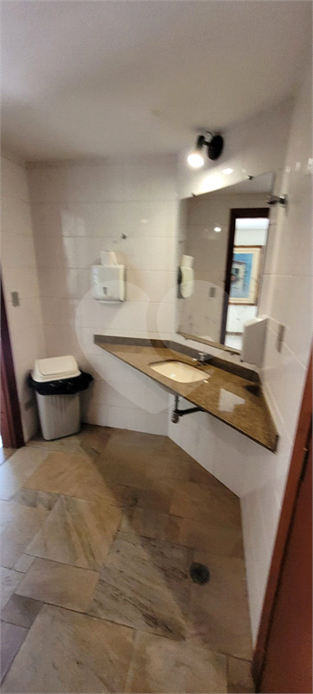 APARTAMENTO em CASA VERDE