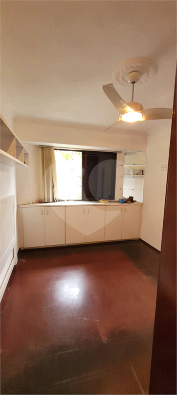 APARTAMENTO em CASA VERDE