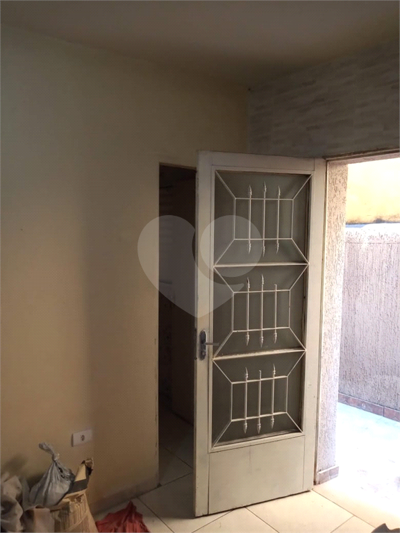 Casa para renda - Compre já alugada