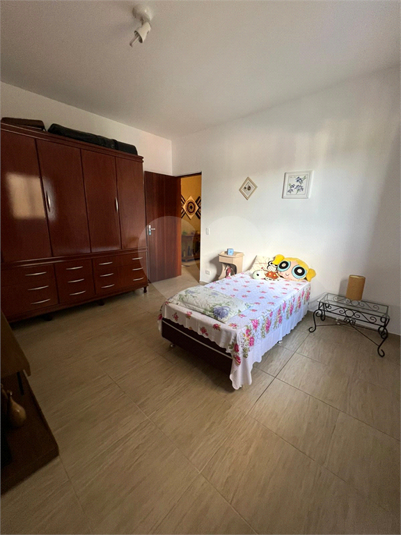 Sobrado à venda com 4 quartos, 218m² - Foto 12