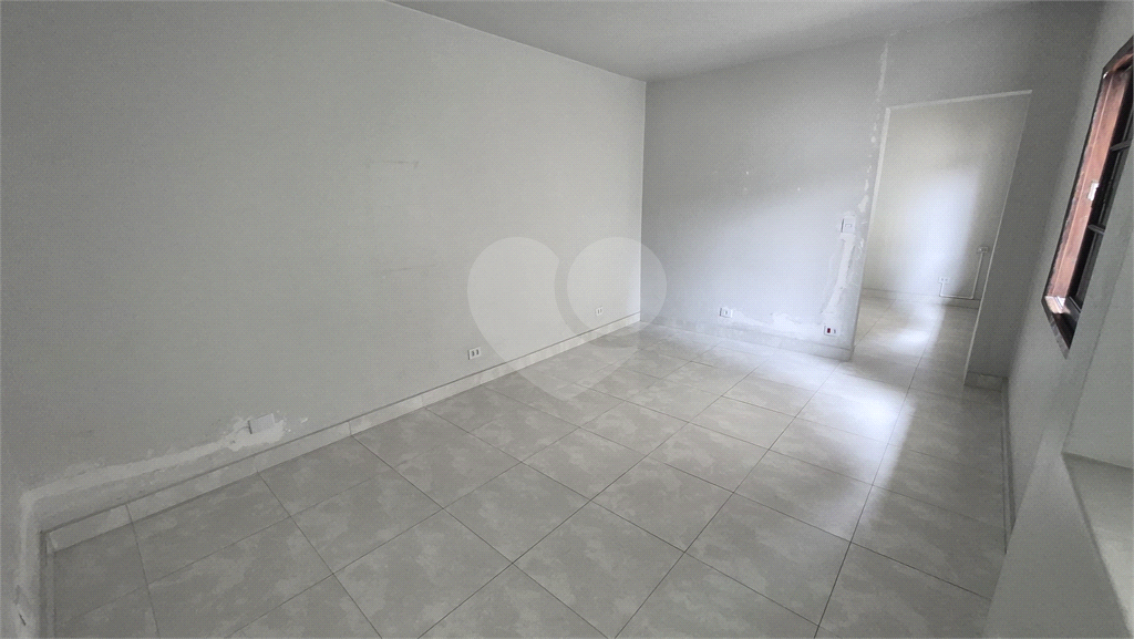 Sobrado a venda Parada Inglesa 3 dormitórios 3 banheiros 2 vagas paralelas 