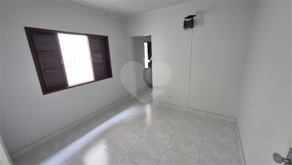 Sobrado a venda Parada Inglesa 3 dormitórios 3 banheiros 2 vagas paralelas 