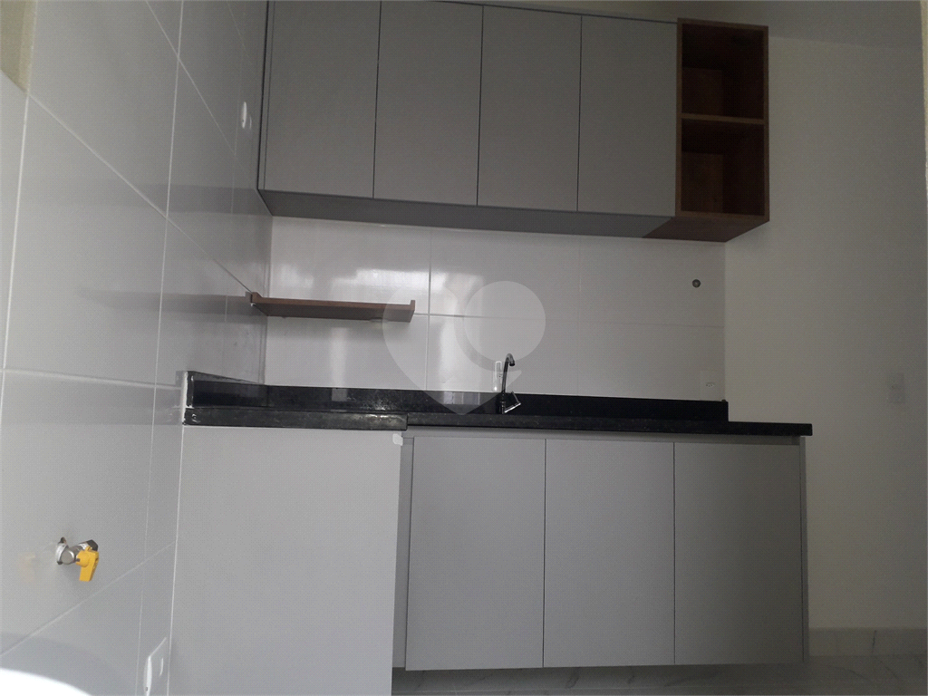 Apartamento à venda e aluguel com 2 quartos, 35m² - Foto 9