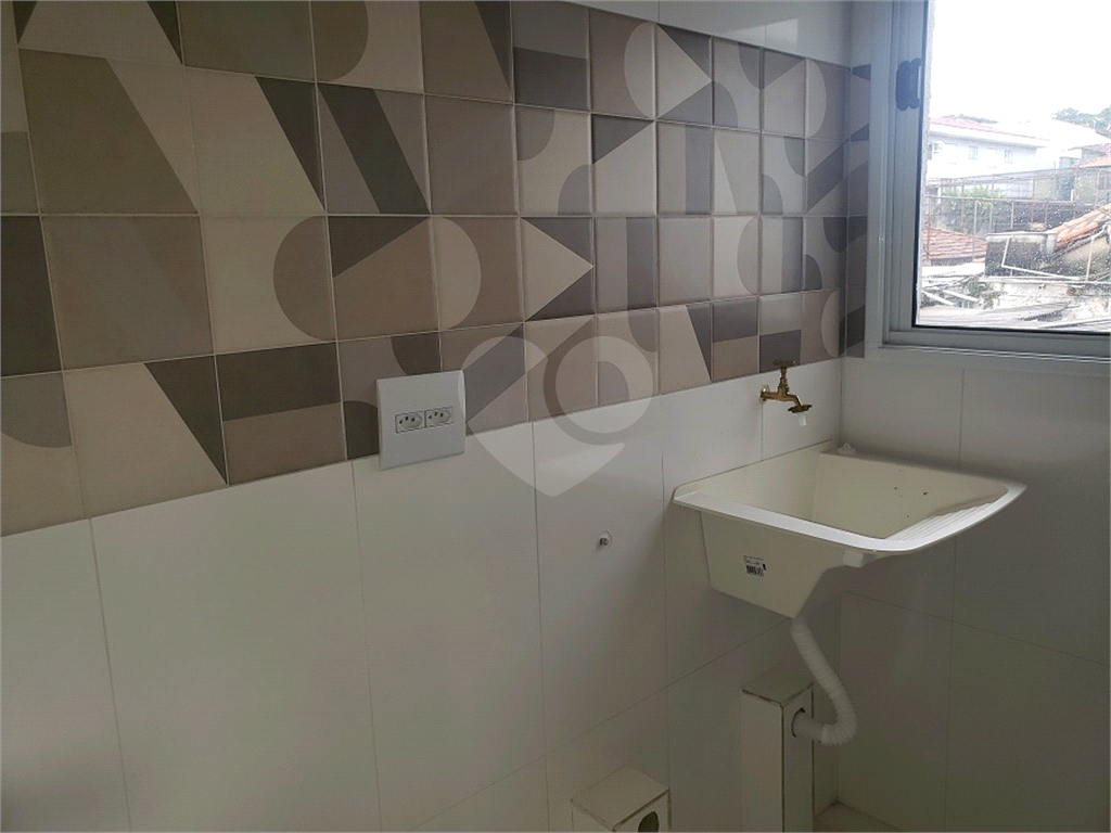 Belíssimo Apartamento em Condomínio Fechado na Parada Inglesa.