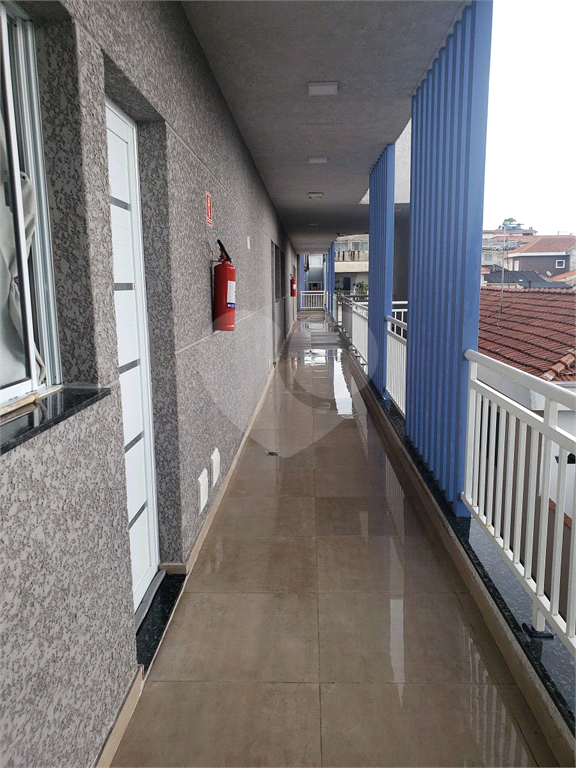 Belíssimo Apartamento em Condomínio Fechado na Parada Inglesa.