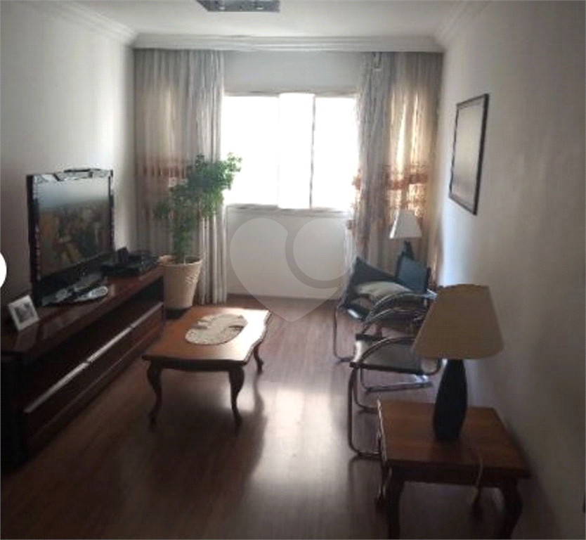 APARTAMENTO em SANTANA