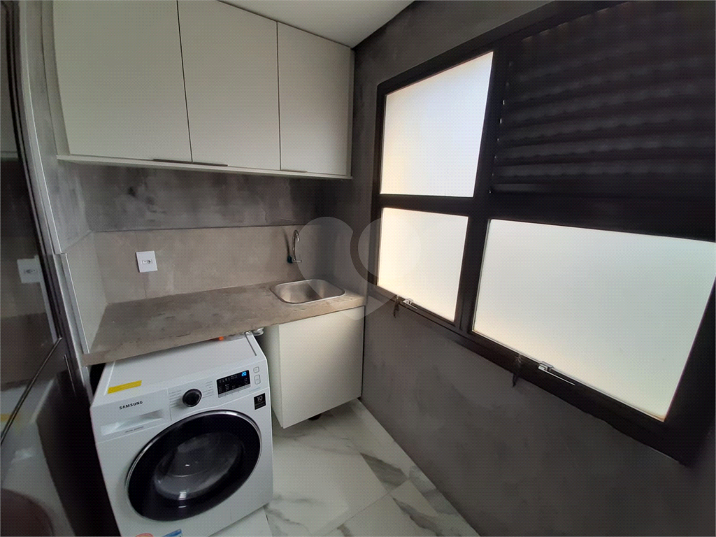APARTAMENTO em SANTANA
