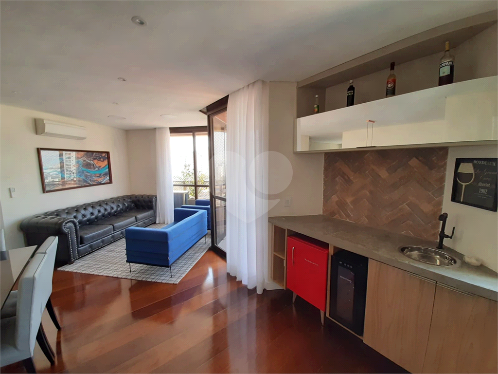 APARTAMENTO em SANTANA
