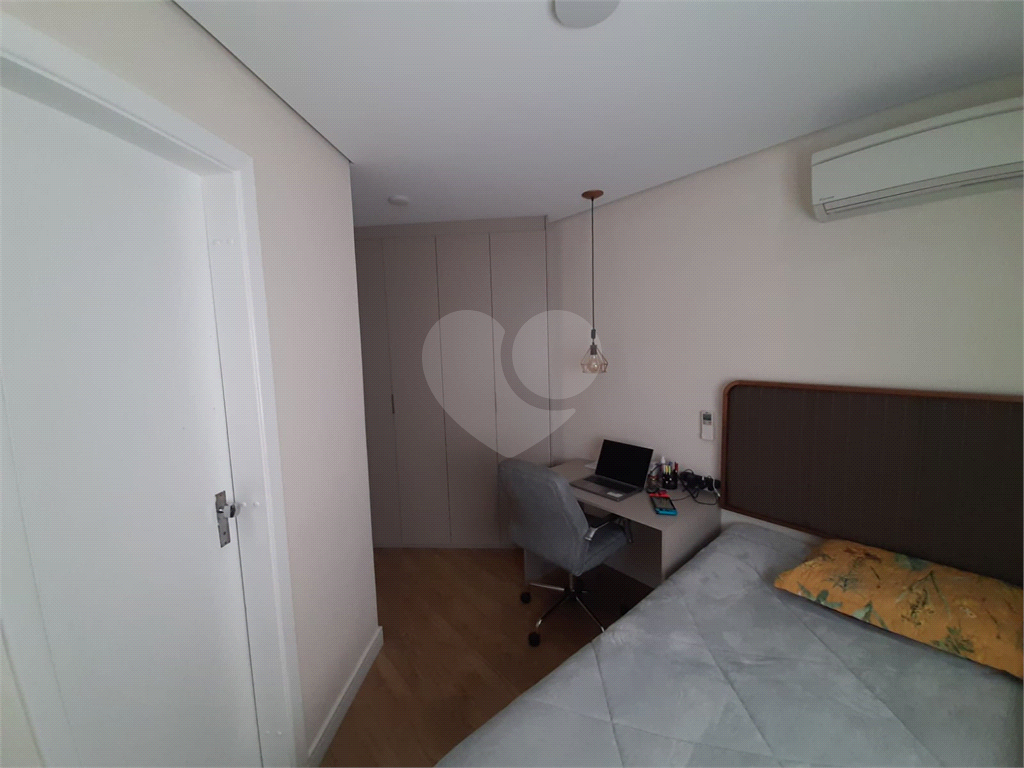 APARTAMENTO em SANTANA