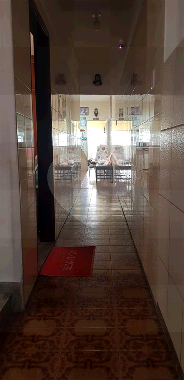 Casa com 4 dormitórios e 1 suíte com 220m2 no centro na cidade de APARECIDA/VALE DO PARAÍBA SP