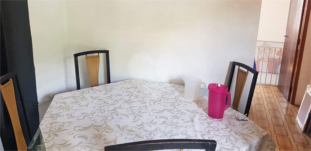 Casa com 4 dormitórios e 1 suíte com 220m2 no centro na cidade de APARECIDA/VALE DO PARAÍBA SP
