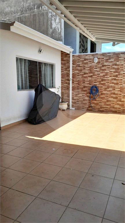 Casa à venda com 3 quartos, 266m² - Foto 6