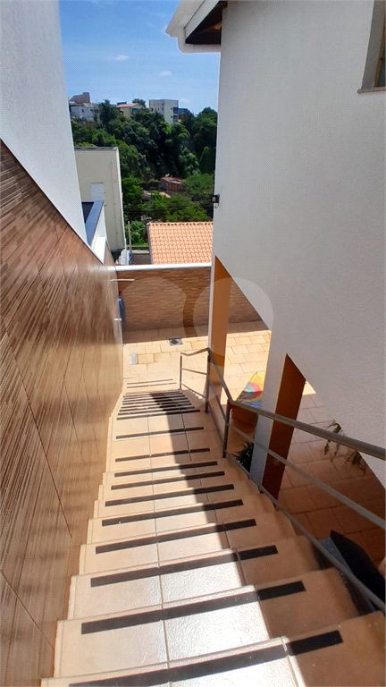 Casa à venda com 3 quartos, 266m² - Foto 20