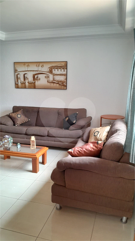 Casa à venda com 3 quartos, 266m² - Foto 66