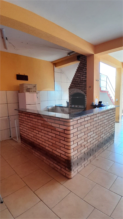Casa à venda com 3 quartos, 266m² - Foto 17