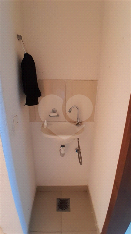 Casa à venda com 3 quartos, 266m² - Foto 8