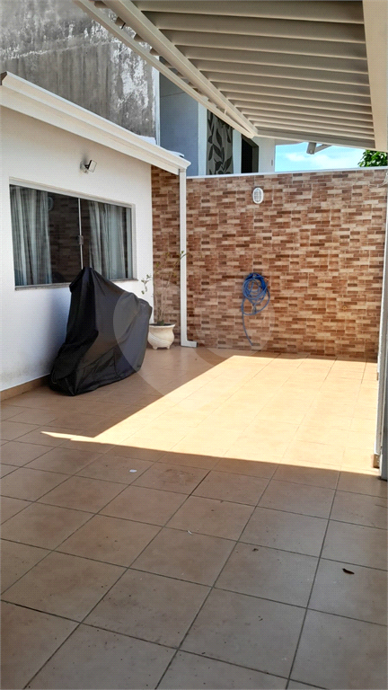 Casa à venda com 3 quartos, 266m² - Foto 5