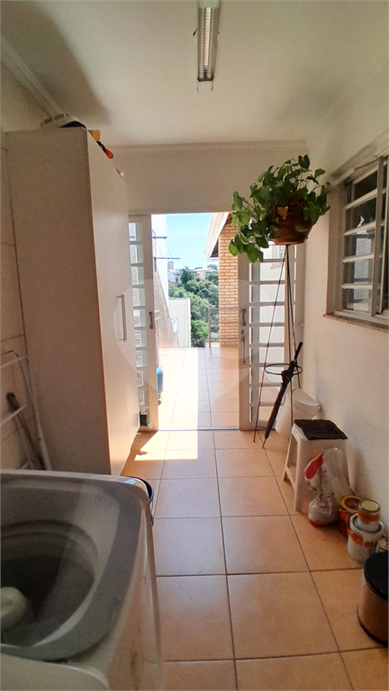 Casa à venda com 3 quartos, 266m² - Foto 30