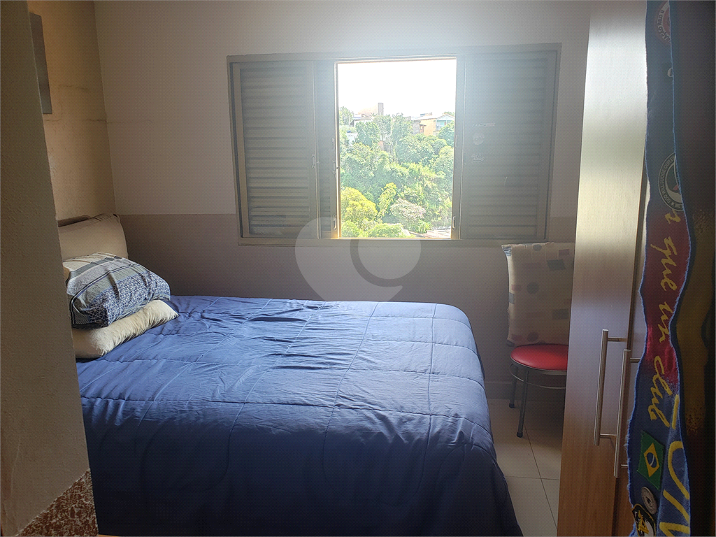 Casa à venda com 3 quartos, 266m² - Foto 9