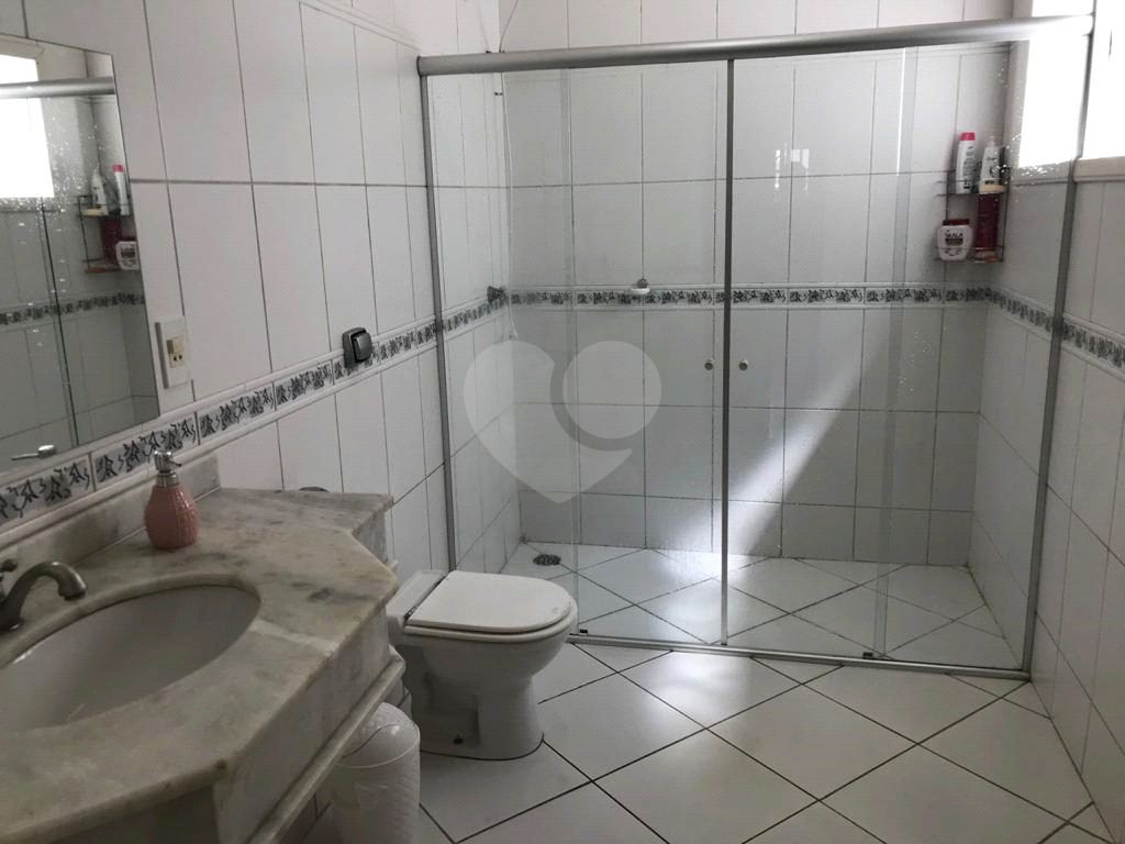 Sobrado à venda com 3 quartos, 245m² - Foto 13