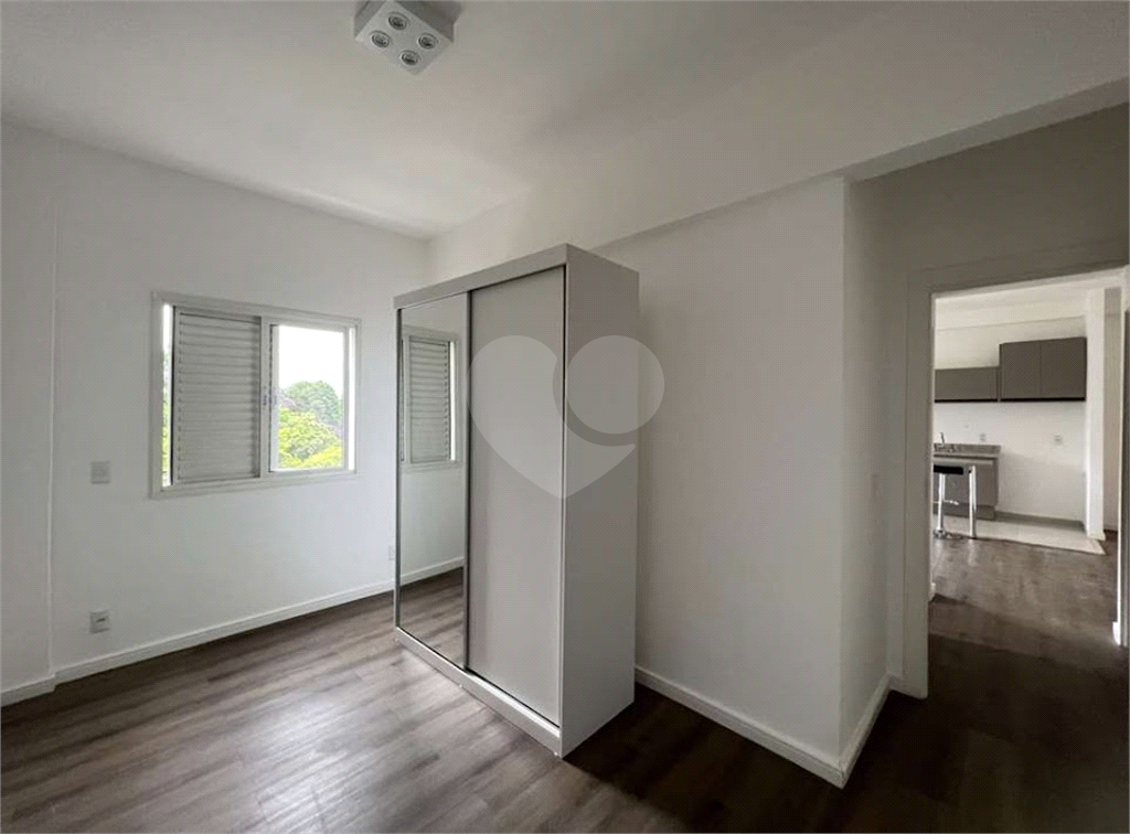 Apartamento no Address Granja Viana