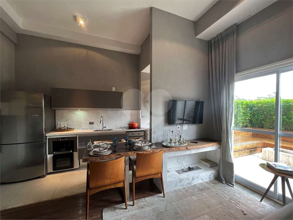 Apartamento no Address Granja Viana