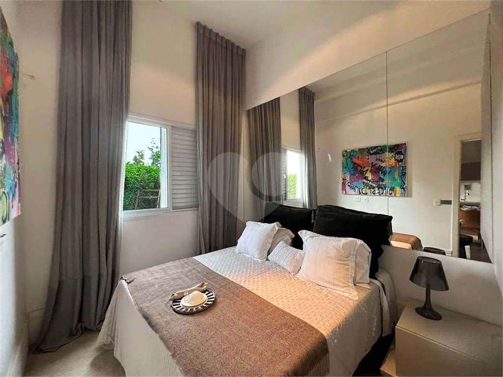 Apartamento no Address Granja Viana