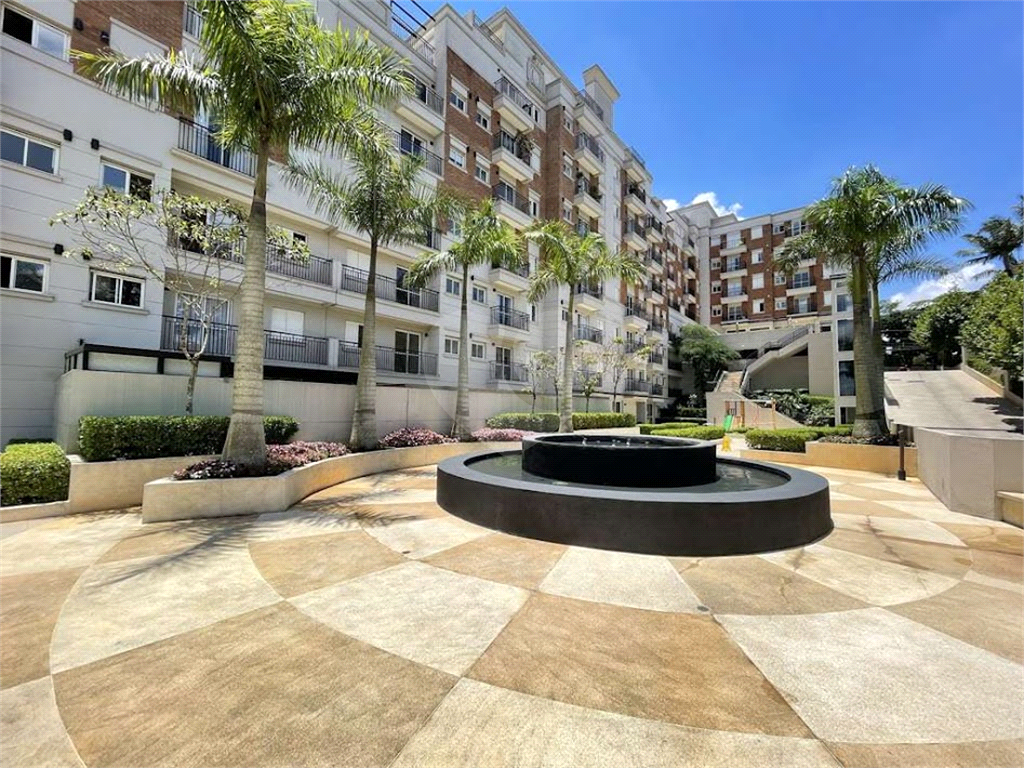 Apartamento no Address Granja Viana