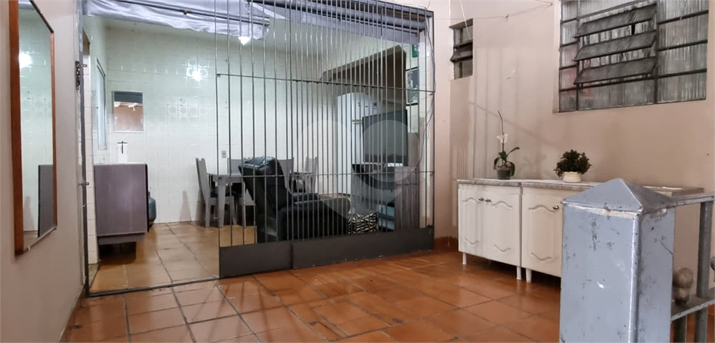 Sobrado com Ponto Comercial